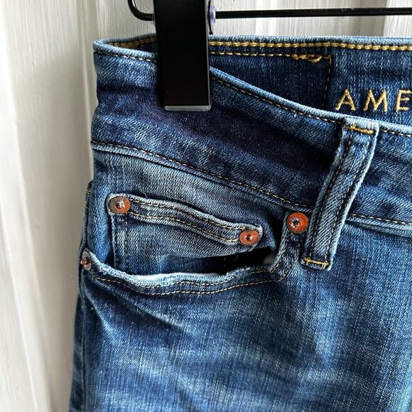 American Eagle Skinny Jeans Dark Wash - Picture 4 of 12